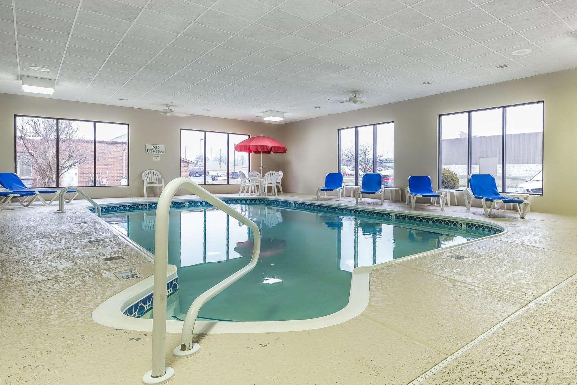 Comfort Inn Alton Near I-255 Luaran gambar